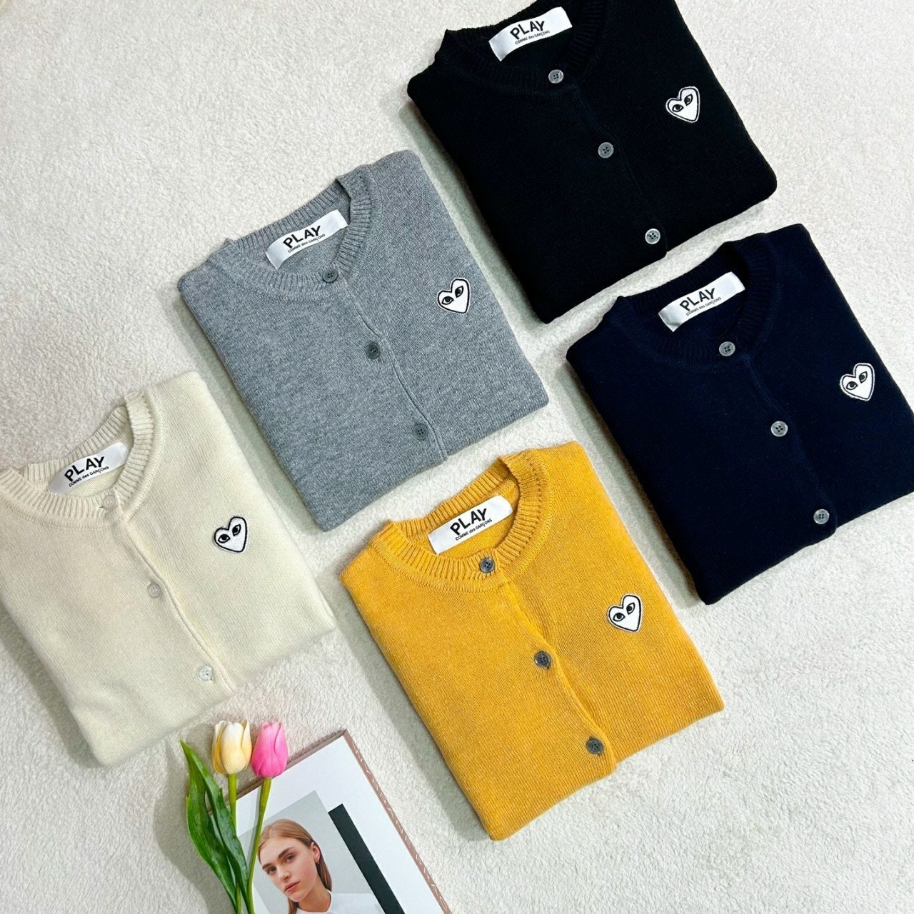 여성 화이트와펜 U넥 가디건 COM-567