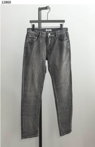 #브루넬로쿠치넬리 [Brunello Cucinelli] 남성 레귤러핏 그레이 진 신상입고💢 #하의 #팬츠 #12860