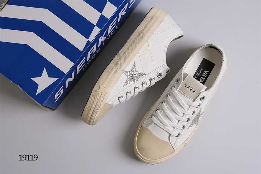 🔆 [GOLDEN GOOSE] 골든구스 V-STAR2 레더 스니커즈 글리터 실버스타 🔆