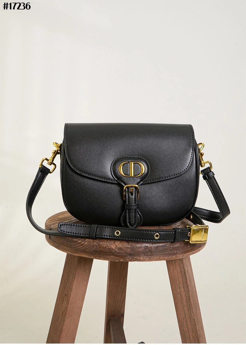 🔆 [DIOR] 크리스찬 디올 30 몽테인 Bobby 바비백 미디움 🔆