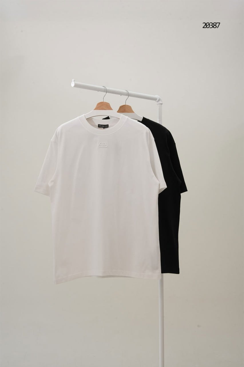 🔆 [BALENCIAGA] 발렌시아가 백 빅로고 자수 로고 반팔 티셔츠 🔆