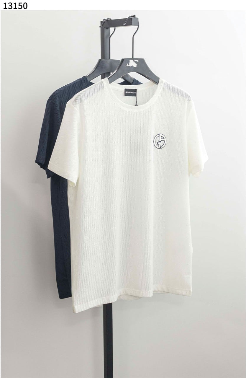 #조르지오아르마니 [Giorgio Armani] 메쉬 로고 자수 반팔 티셔츠 신상입고💢 #상의 #티셔츠 #13150