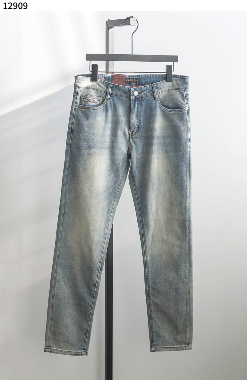 #로로피아나 [LOLO PIANA] 연청 워싱 브라운로고 데님 신상입고💢 #하의 #팬츠 #12909