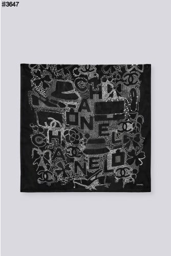 🍀 [CHANEL] 샤넬 COCO 도트 그래픽 실크 숄 스카프 🍀