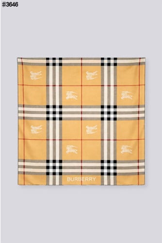 🍀 [BURBERRY] 버버리 EKD 노바 체크 실크 숄 스카프 🍀