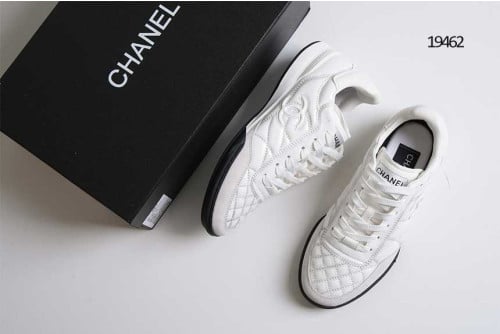 🔆 [CHANEL] 샤넬 다이아몬드 퀼팅 CC로고 스니커즈 🔆