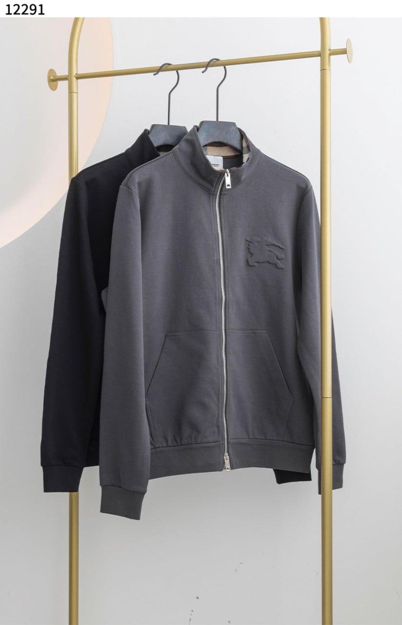 #버버리 [BURBERRY] 엠보 집업 자켓 신상입고💢 #상의 #자켓 #12291