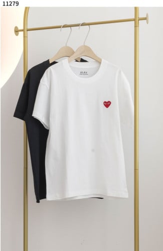 #꼼데가르송 [COMME des GARCONS] 레드 하트 엠블럼 1+1 반소매 티셔츠 신상입고💢 #상의 #티셔츠 #11279