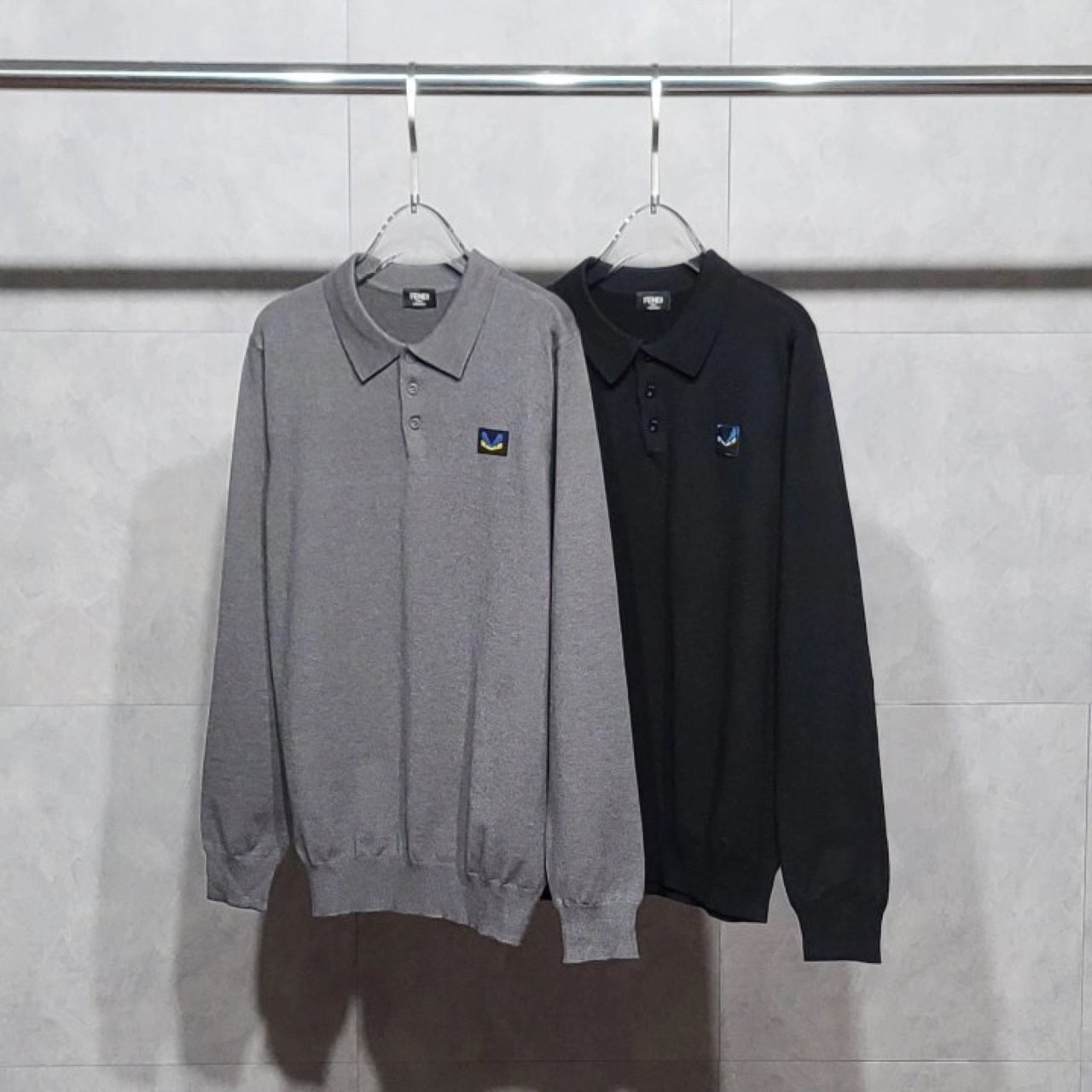 FD 로고와펜 긴팔 카라 니트