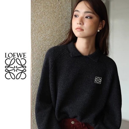 LOE 카라넥 자수 골지 니트
