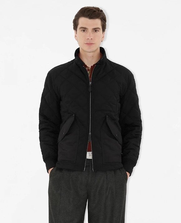 #버버리 다이아몬드 퀼팅 해링턴 자켓