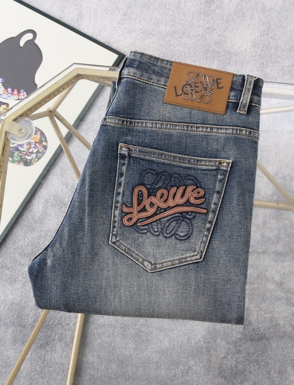 로에V 아나그램 자수 패치 워싱스판 데님진