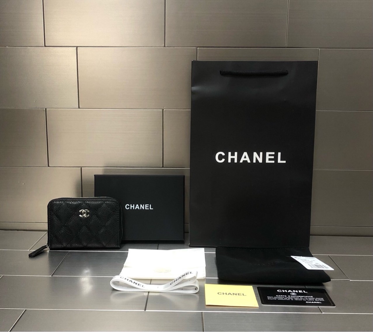 CHANE* 클래식 지퍼 코인지갑