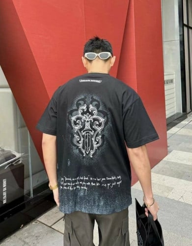 💕 크* 페인팅 대거 티셔츠