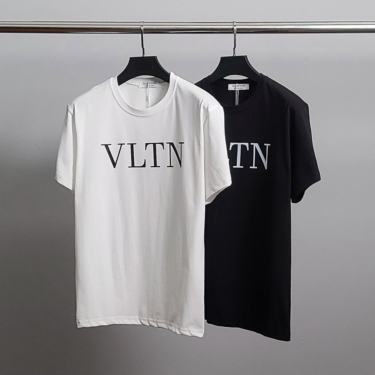 💕 발*** 베이직로고 코튼 반팔티