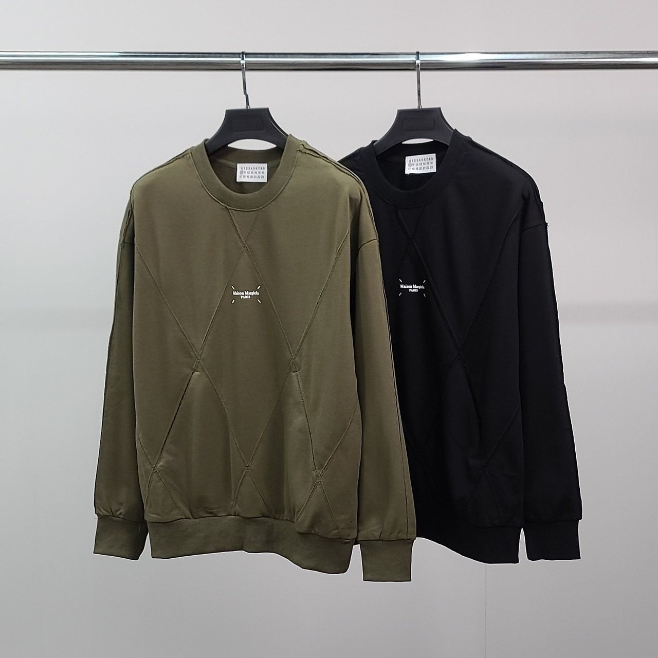 💕 메* 마르지엘라 사선절개 맨투맨