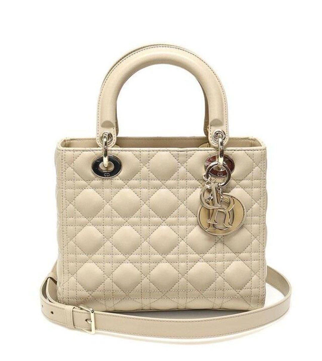 💕 디* M05650CEAM39U 베이지 까나쥬 램스킨 레이디 미듐 2WAY