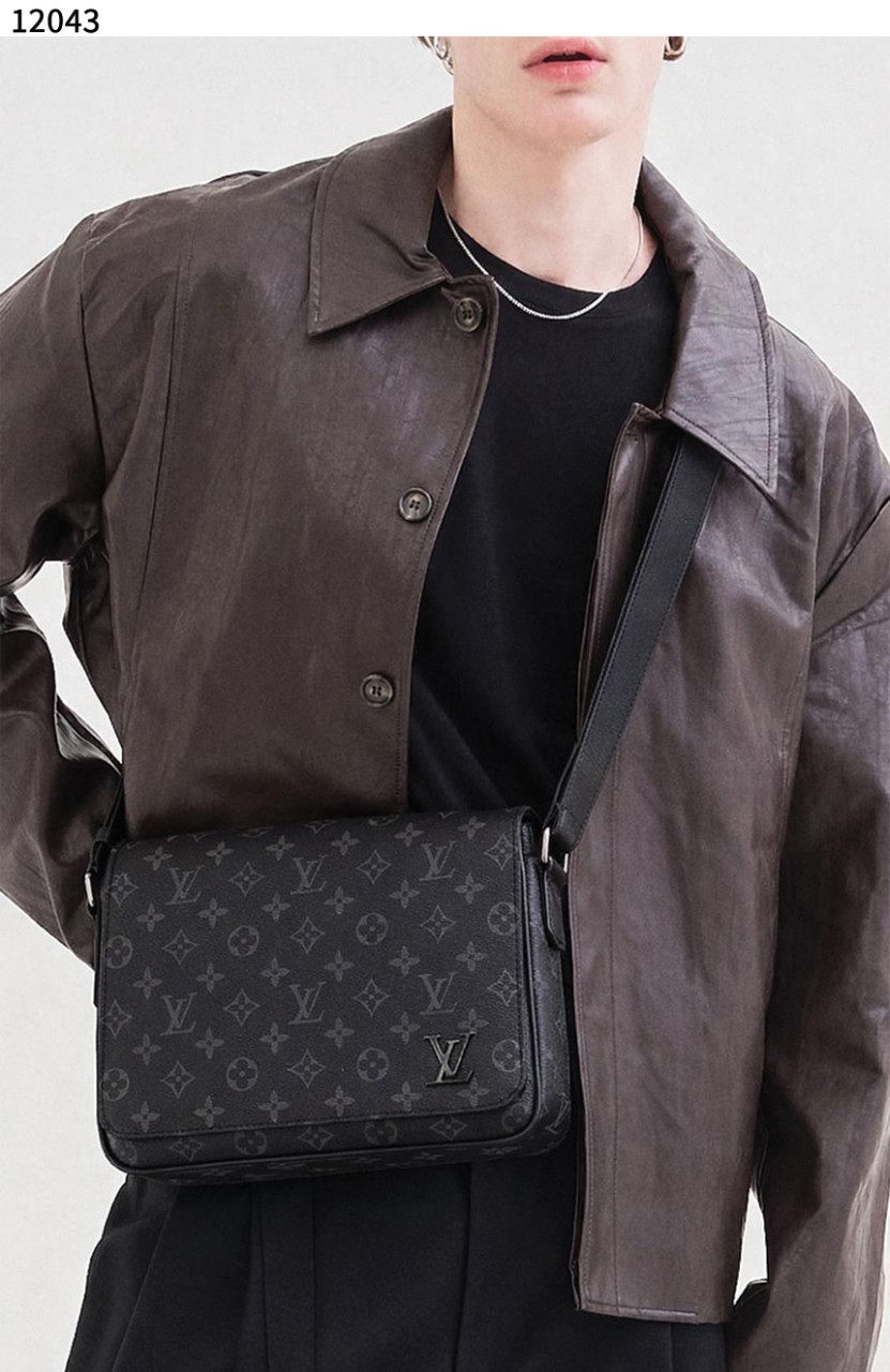 #루이비통 [LOUIS VUITTON] 수입프리미엄급 루이비통 디스트릭트 PM 신상 입고💢 #태그 #가방 #12043