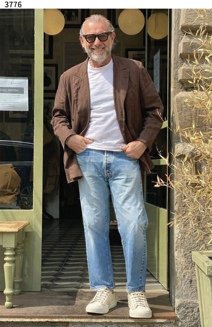 #팬디 [FENDI] 수입프리미엄급  펜디 도미노 로우탑 정품급 신상 입고💢 #태그 #신발 #3776