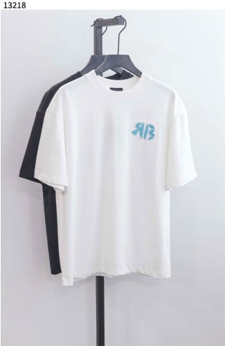 #발렌시아가 [BALENCIAGA] 자수 트렌드 라운드 반팔 티셔츠 신상입고💢 #상의 #티셔츠 #13218