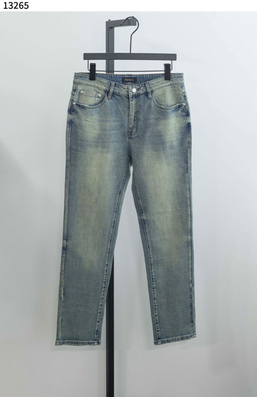 #프라다 [PRADA] 남성 빈티지 워싱 삼각로고 데님 팬츠 신상입고💢 #하의 #팬츠 #13265
