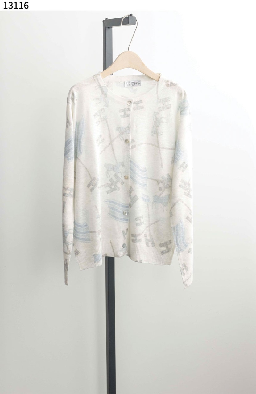 #브루넬로쿠치넬리 [Brunello Cucinelli] 여성 H로고 라운드 실크 니트 가디건 신상입고💢 #상의 #니트 #13116