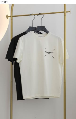 #메종마르지엘라 [Maison Margiela] 마르지엘라 테이프 프린팅 라운드 반 팔 티셔츠 신상입고💢 #상의 #티셔츠 #7389