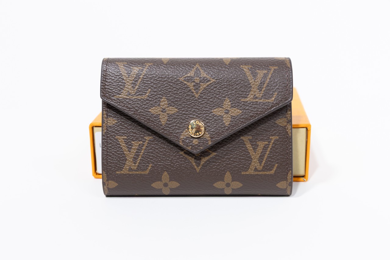✨루이비통 빅토린 월렛 모노그램 ✨