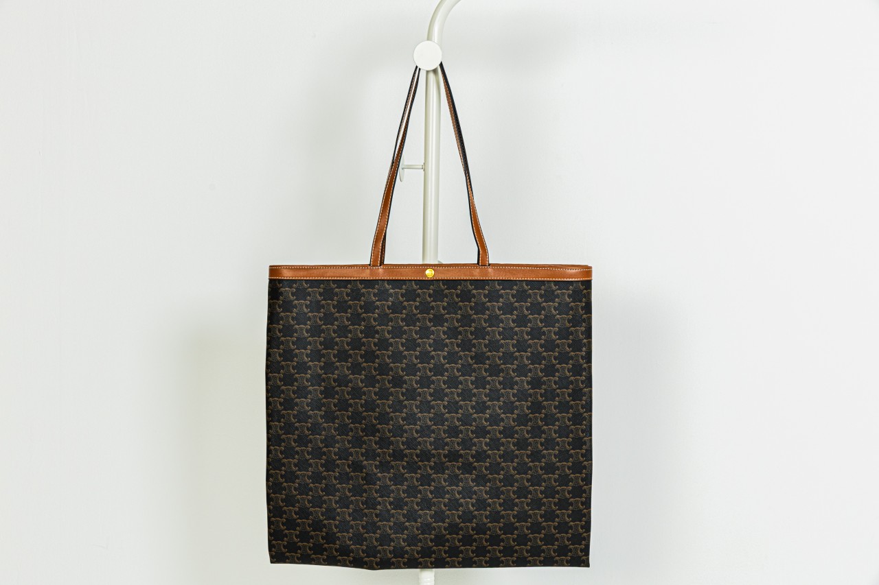 ✨셀린느 트리오페 토트백 ✨