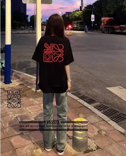 💕 로** 낙서 디자인 반팔 티셔츠