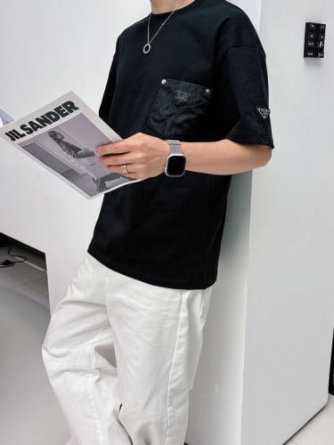 💕 프** 포켓 로고 티셔츠