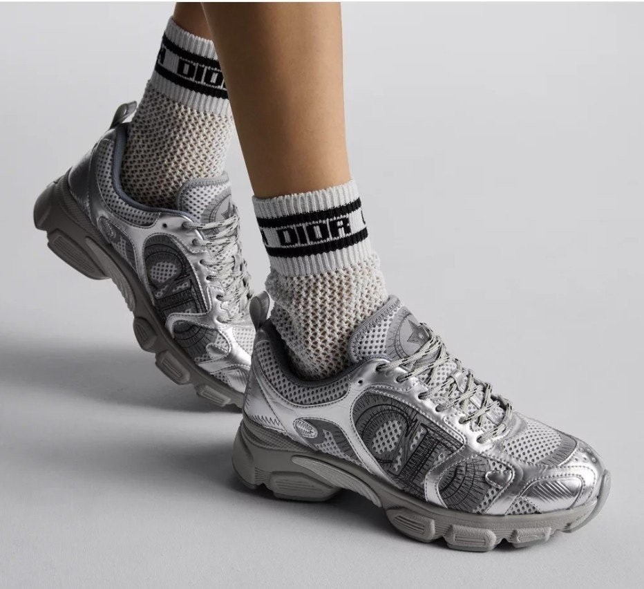 💕 디* 크로노 스니커즈