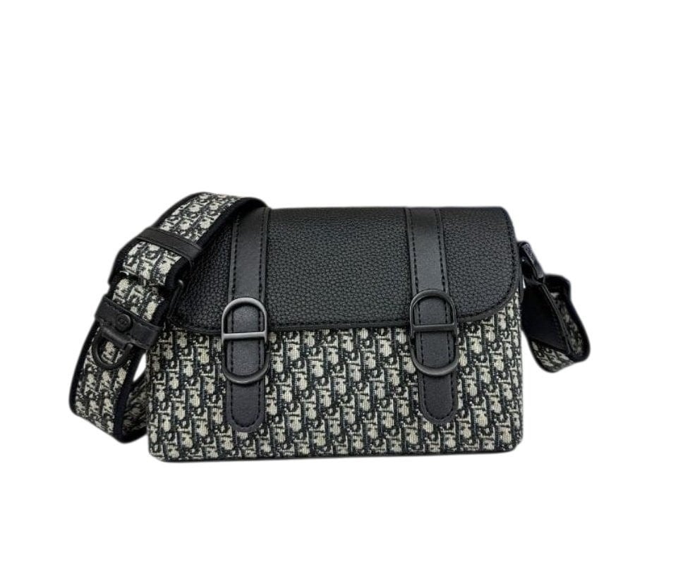 💕 디* Di0r Daily 미니 플랩 스트랩백 블랙/베이지 마이크로 Di0r Oblique 자카드 & 베이지 그레인 소가죽, 블랙 그레인 송아지 가죽 ❤풀박스❤️