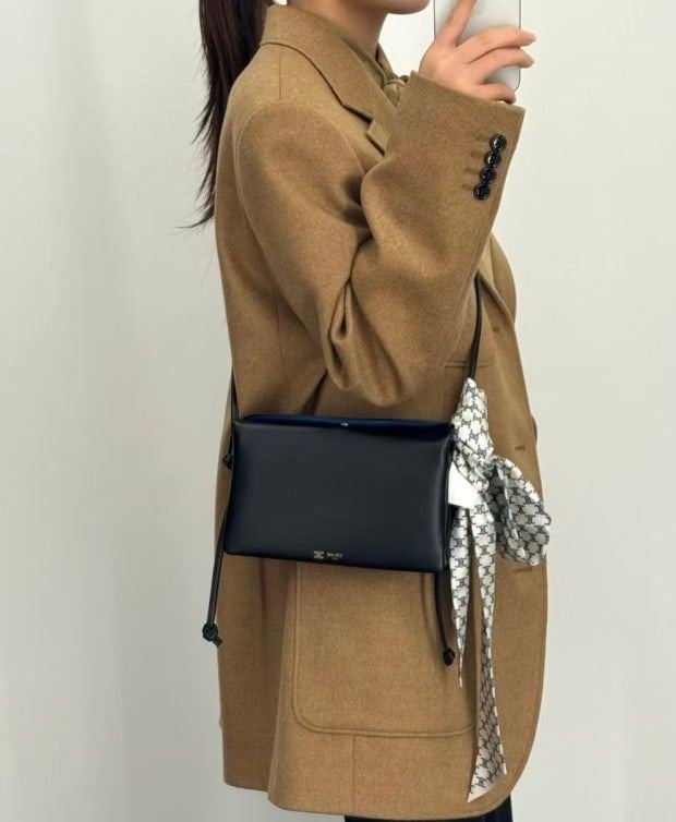 💕 셀** 고급 트리오 플랩백