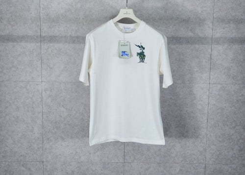 2025 #버** EKD 코튼 티셔츠 입고~