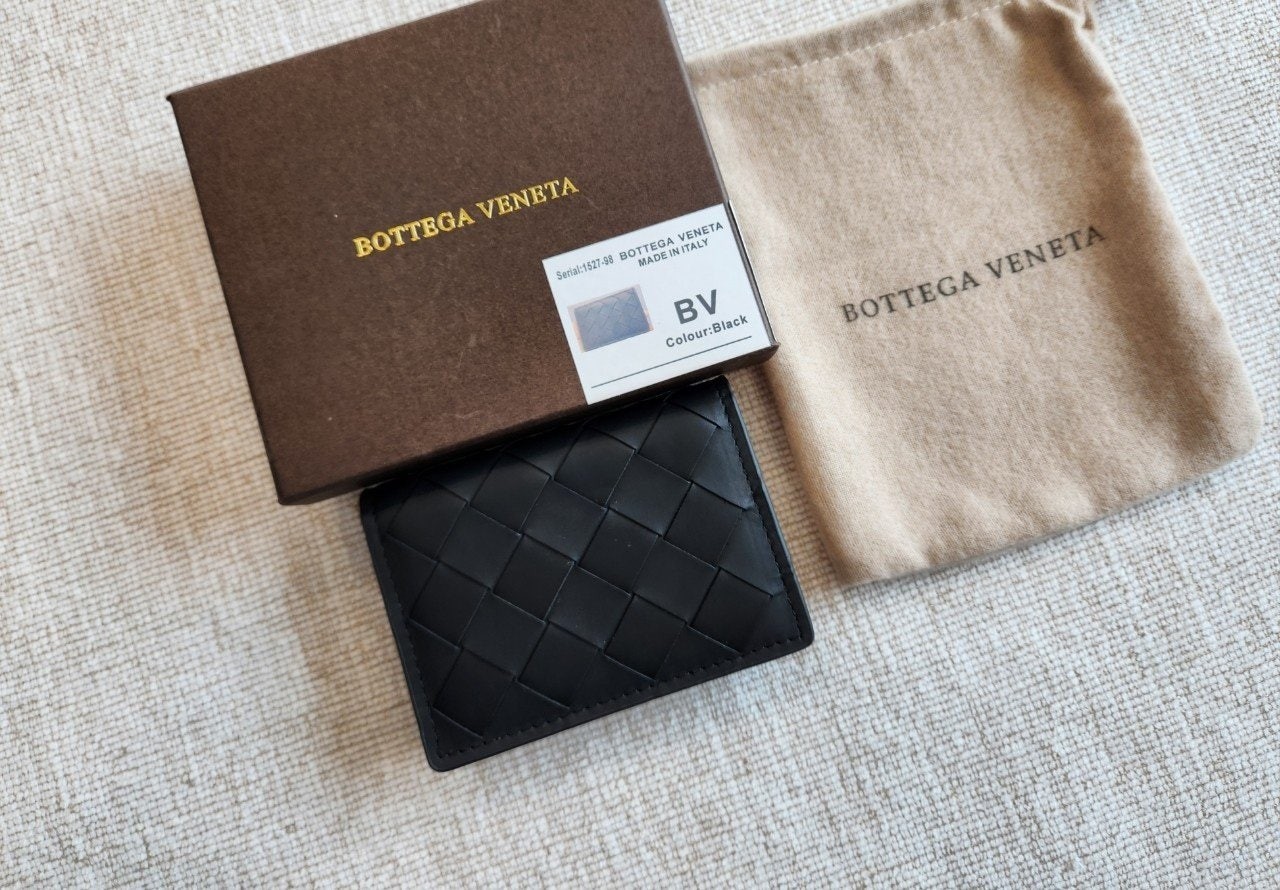 보*테가베네타 미듐짜임 명함&카드지갑 1527-98(최상급) 미듐짜임 입고~