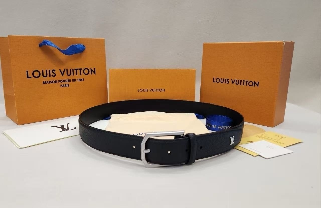 루*이비통 LV 헤리티지 35MM 벨트 입고~