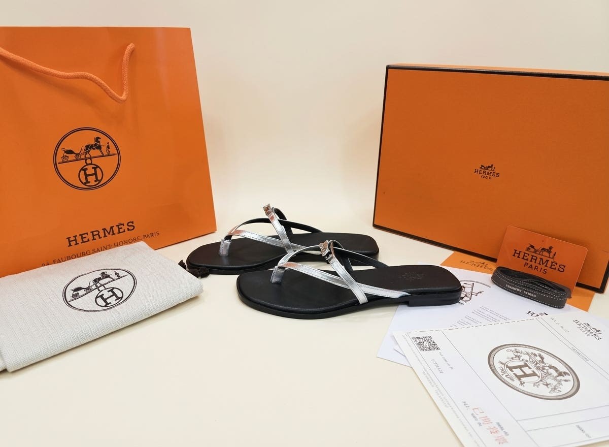 2026 에*르메스 켈리 미스 샌들 (램스킨) 입고~