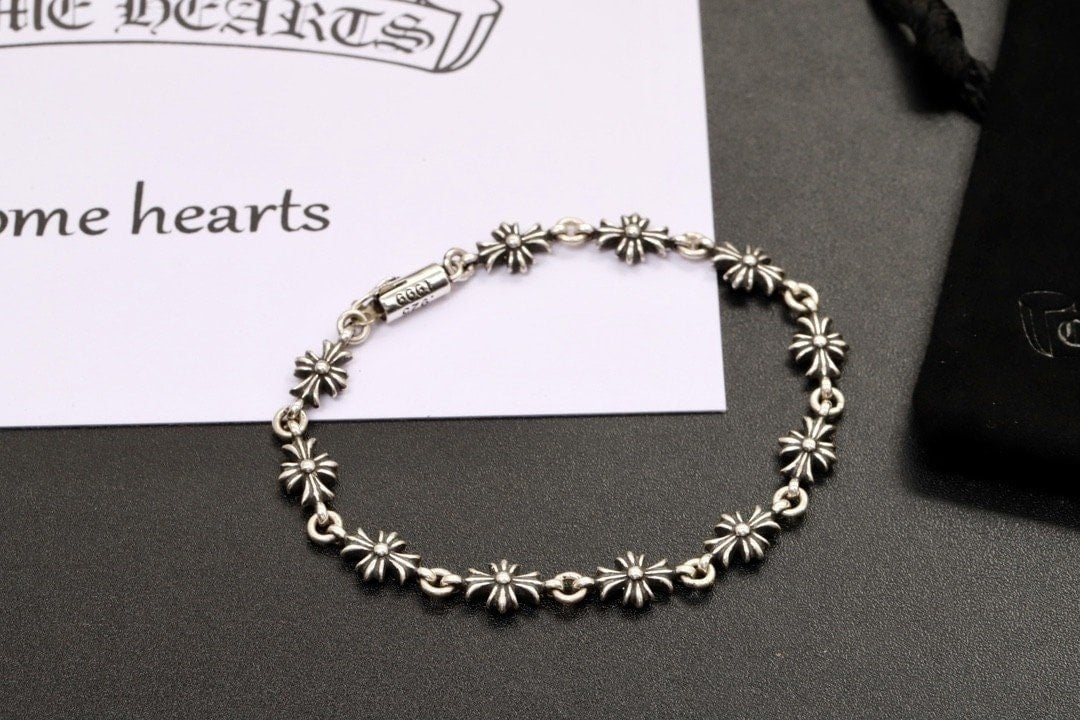 2026 크*롬하츠 K04-1 타이니 CH 플러스 925 실버 팔찌 브레이슬릿 (모이사나이트) 입고~