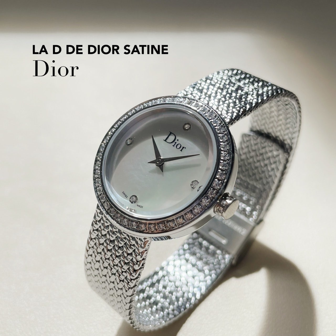 디* 라 디 드 디올 사틴 화이트 자개다이얼