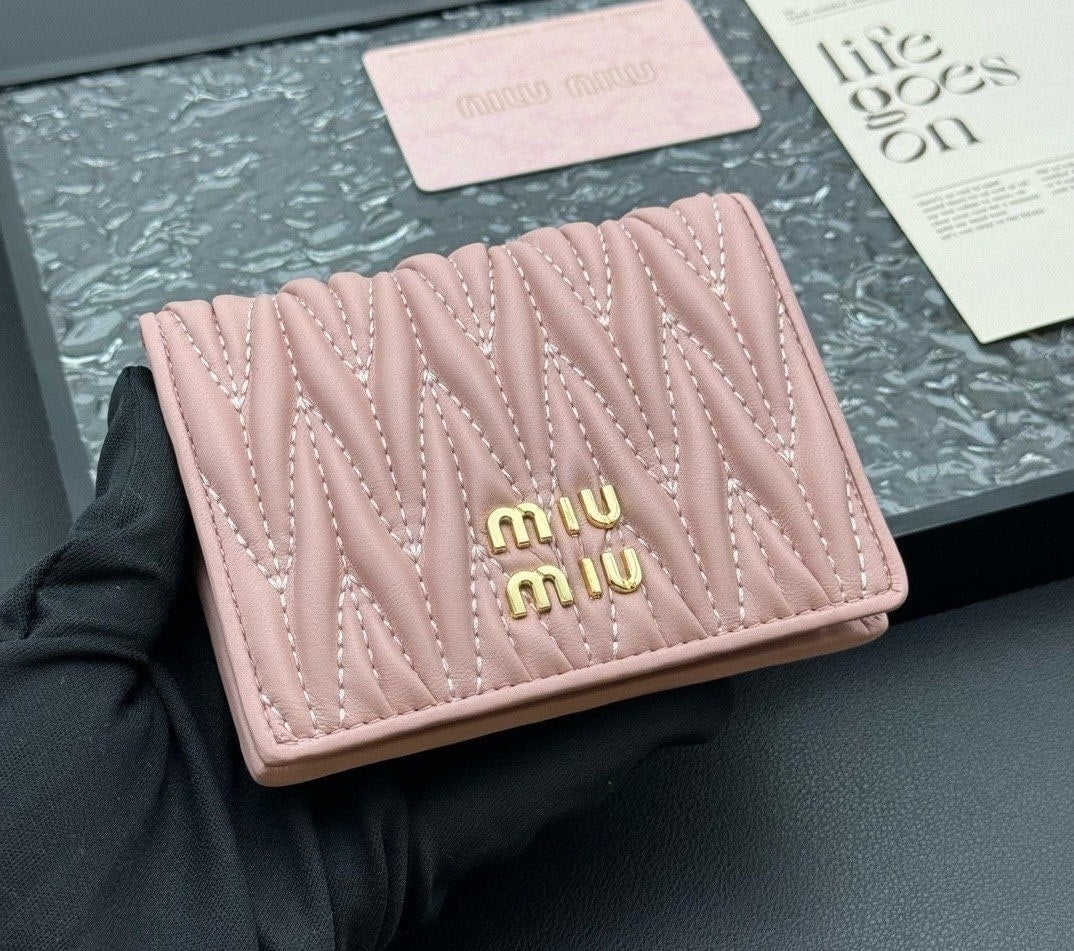 💕 미*** 마테라쎄 나파 여성 반지갑 ➡️수입최고급