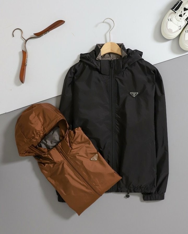 트라이앵글 로고 리버시블 후드 자켓 PR-3749