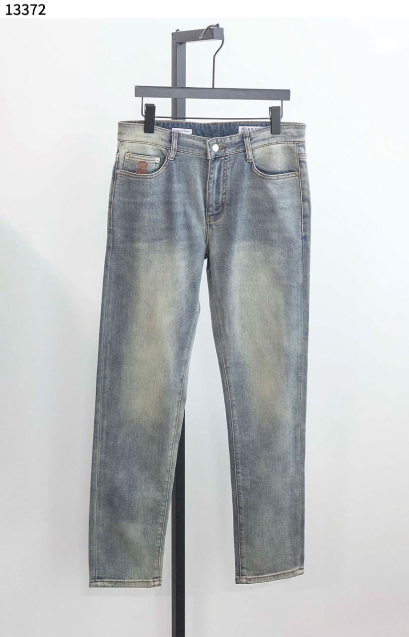 #브루넬로쿠치넬리 [Brunello Cucinelli] 남성 블랙패치 워싱 데님팬츠 신상입고💢 #하의 #팬츠 #13372