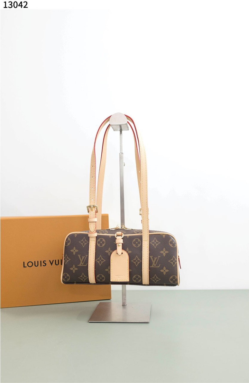 #루이비통 [Louis Vuitton] 행 온  모노그램 핸드백 신상입고💢 #가방 #13042