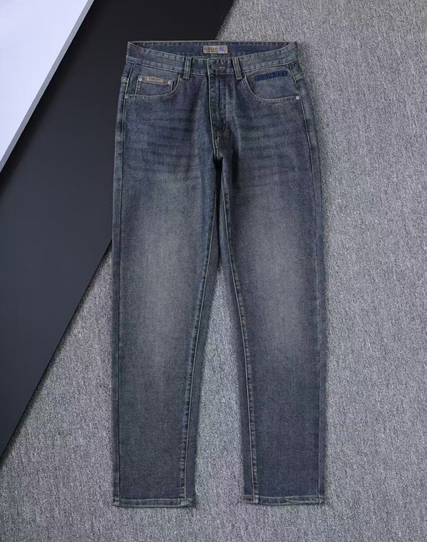 🚨버버리 시그니처 패턴 자수 데님 고퀄 프리미엄