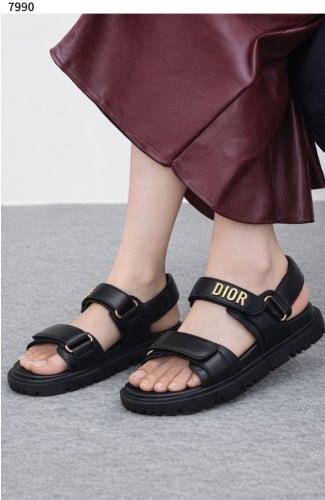 #디올 [Christian Dior] 수입프리미엄급 Dioract 샌들 신상 입고💢 #태그 #신발 #7990