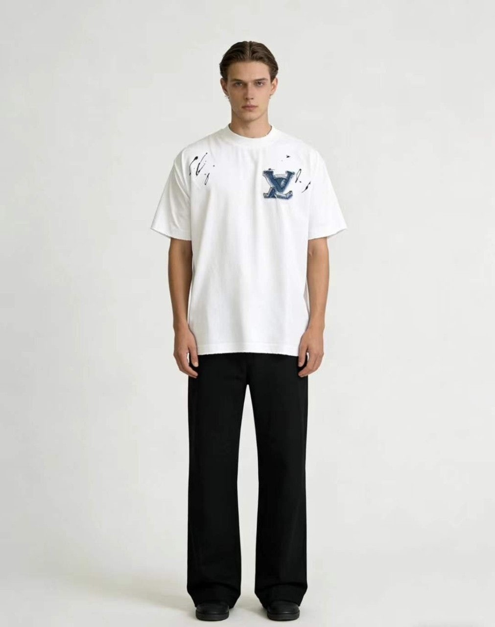 💕 루* 데님 자수 로고 티셔츠