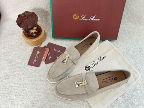 #PA #로로피아나 썸머워크 로퍼 (샌드스톤)