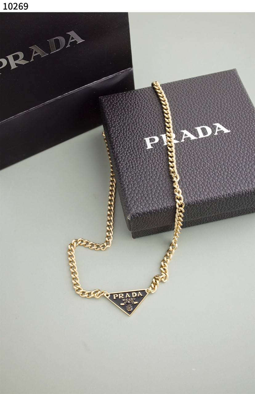 #프라다 [PRADA] 프라다 에터널 골드 펜던트 목걸이 신상입고💢 #목걸이 #10269
